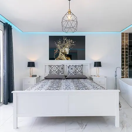 Island Village Ocean View Апартаменты Адехе