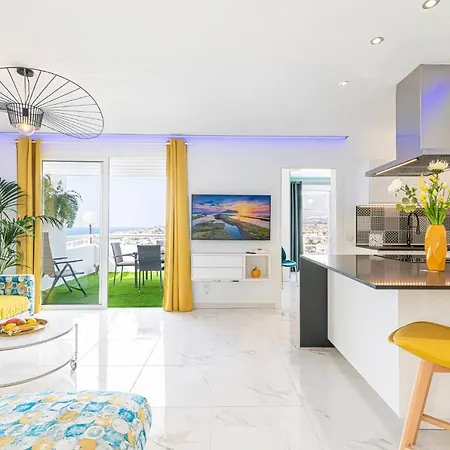 Апартаменты Island Village Ocean View