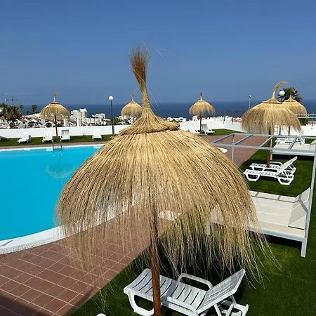 Island Village Ocean View Apartment *